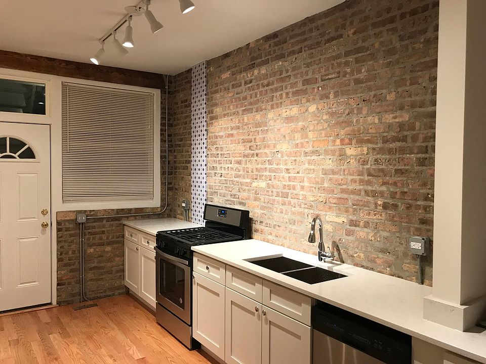 1st image of 1250 N Kedzie Ave APT 1
