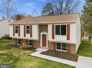 1210 Bannister Cir, Waldorf, MD 20602