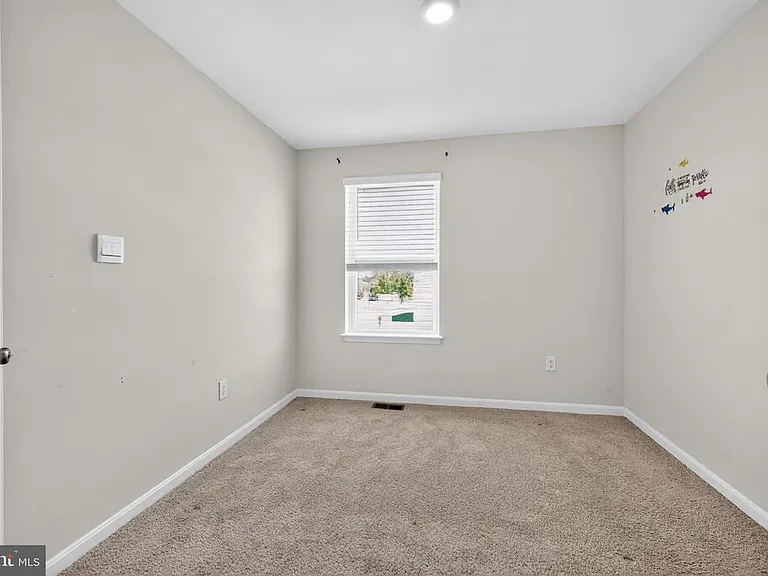 525 Little Eden Way — Photo 30