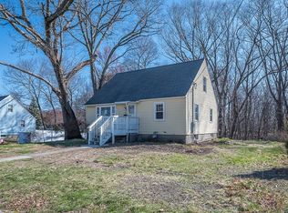 34 Tamar Ave, Worcester, MA 01604