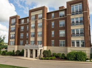 9225 Crosswinds Ln APT 201, Madison, WI 53593