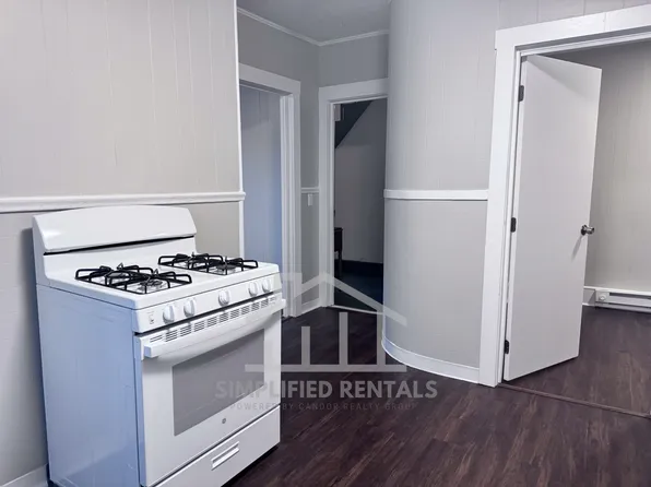 24 Pollard St Unit 1, Lowell, MA 01852