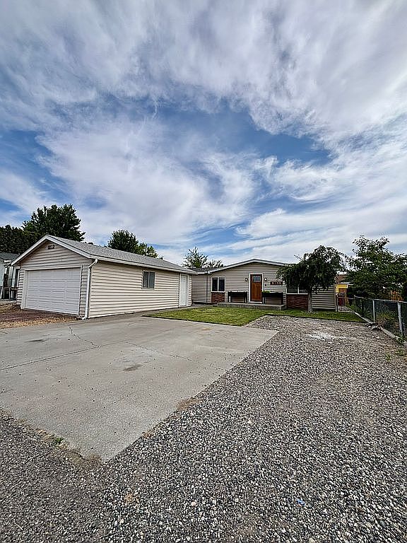 9139 W Arrowhead Ave, Kennewick, WA 99336 | Zillow