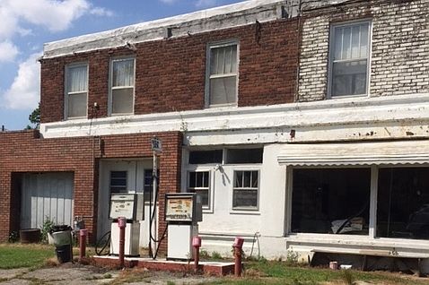 1st image of 203 NW Texas St