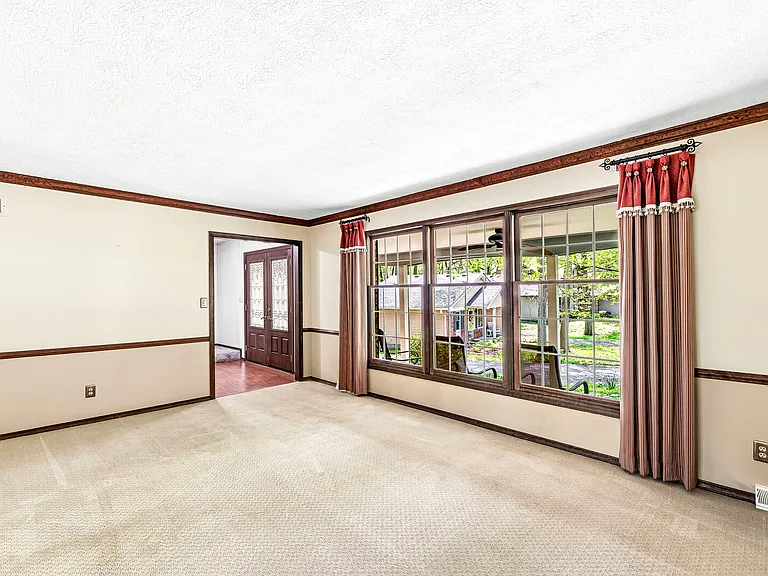 365 Beechwood Dr — Photo 20