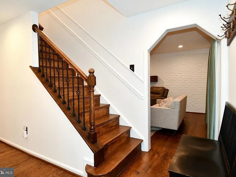 12134 Holly Knoll Cir — Photo 24