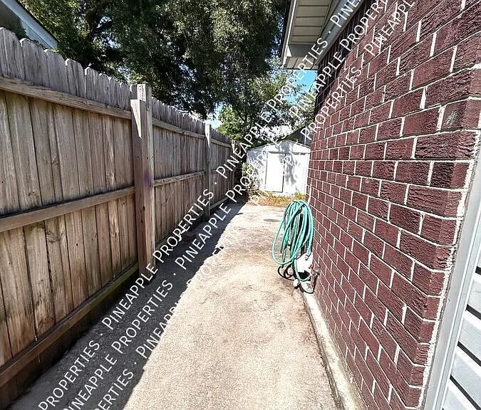 228 Miami St #A — Photo 15
