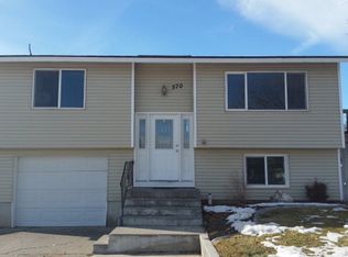 570 Flamingo Ave, Shelley, ID 83274