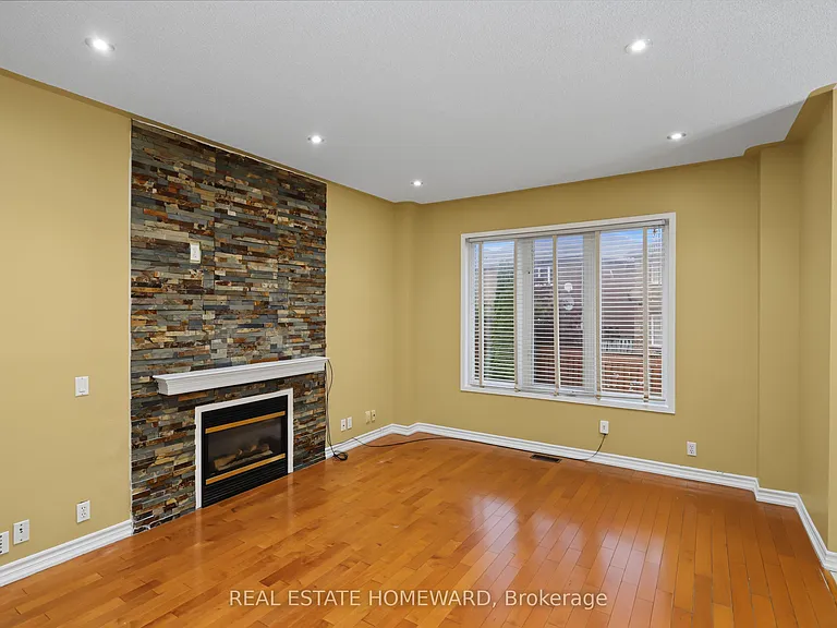 123 Shirley Dr — Photo 5