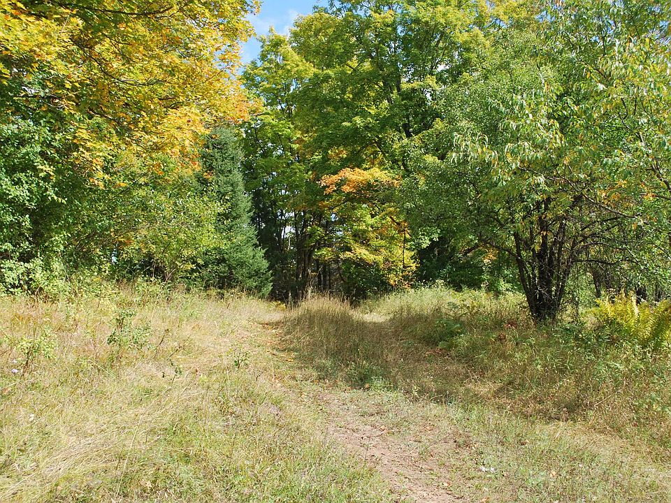1st image of ON SMITH LN