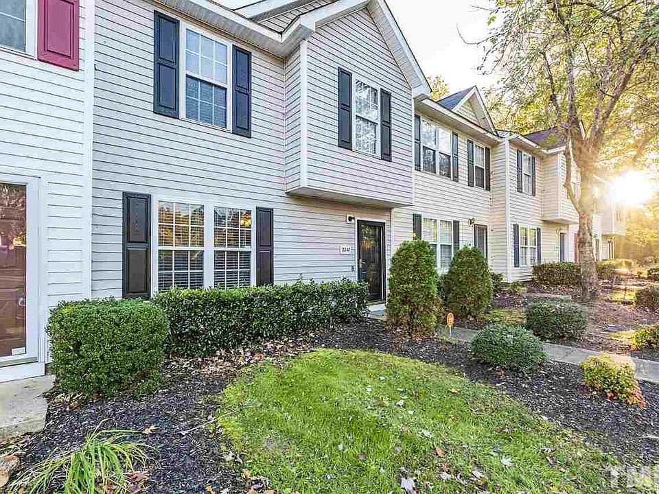 1st image of 2247 Violet Bluff Ct