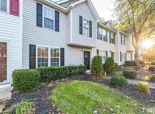 2247 Violet Bluff Ct, Raleigh, NC 27610