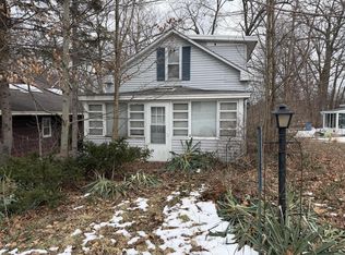 12323 233rd Ave, Trevor, WI 53179