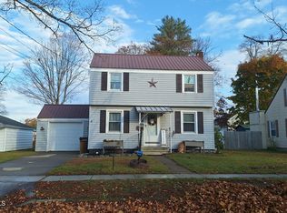 85 4th St, Glens Falls, NY 12801