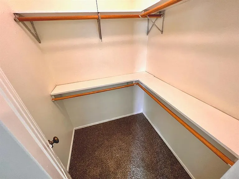 367 Fantail Loop #B — Photo 13