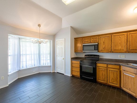 2nd image of 4513 Wheatland Dr