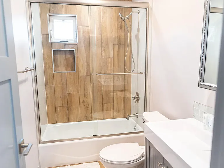 6215 Carpenter Ave — Photo 20