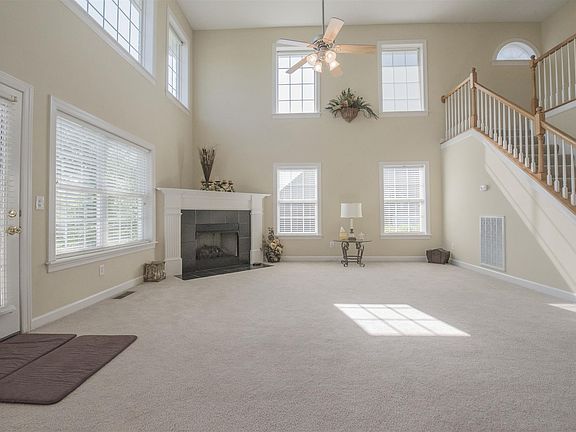5th image of 678 Osborne Ln