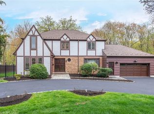 140 Crescent Rd, Florham Park, NJ 07932