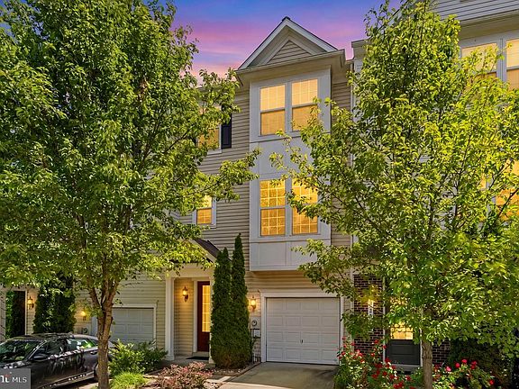 2nd image of 23222 Mountain Laurel Ln