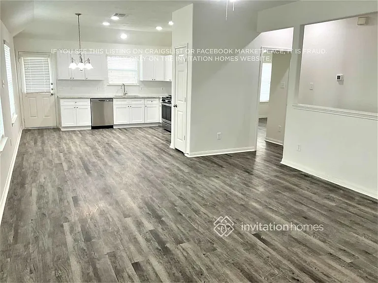 21519 Ornella Cir — Photo 2