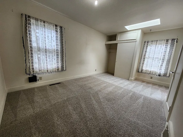 1909 Gregory Way — Photo 12