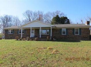 3900 Highway 49, Tennessee Ridge, TN 37178