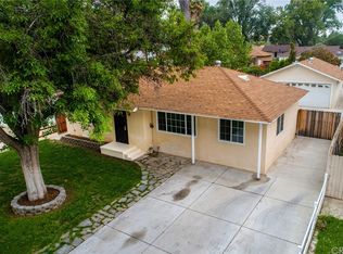 8233 Camelia Dr, Riverside, CA 92504