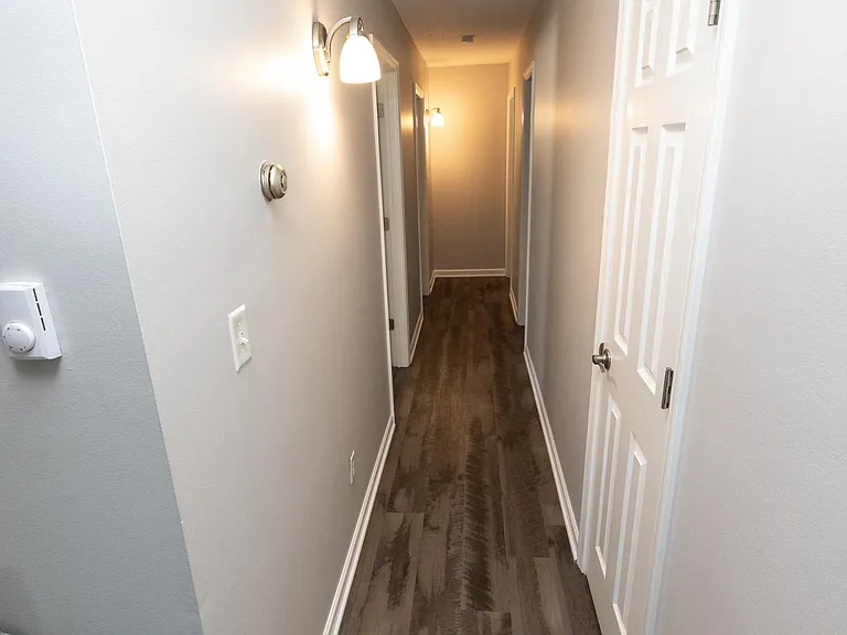 Oakwood Dr — Photo 6