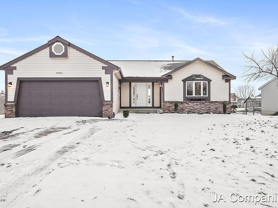 1st image of 4905 Weatherstone Ln SE