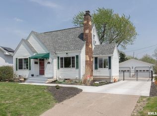3313 24th St, Rock Island, IL