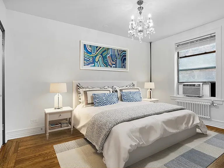 102 W 79th St #2A — Photo 3