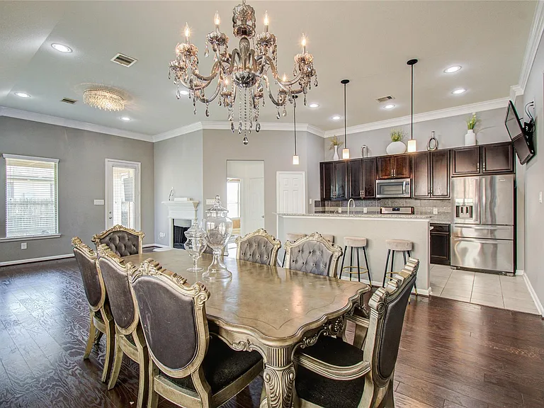 18707 Naples Ridge Ct — Photo 25