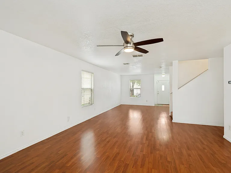 5822 Piedmont Gln — Photo 4
