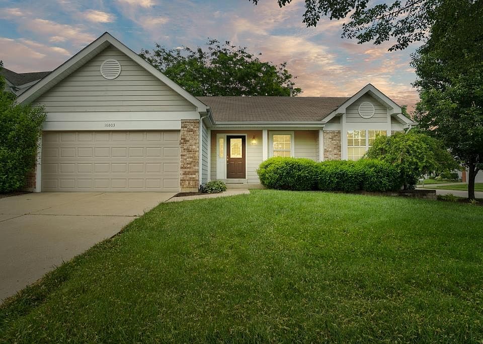 2nd image of 16803 Crystal Springs Dr