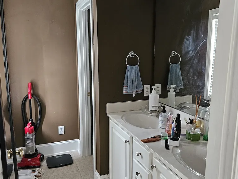 115 Windermere Dr — Photo 7