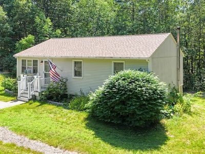 9 Ham Road, Raymond, NH, 03077