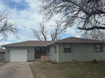 722 Mistletoe, Enid, OK, 73701