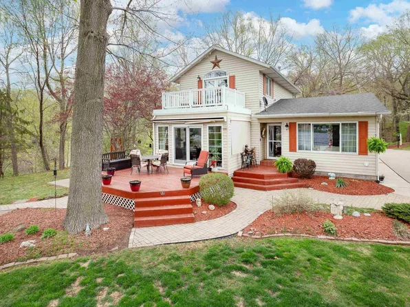 510 S High St, Port Byron, IL 61275