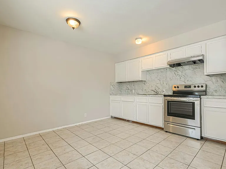 8430 Round Rock Dr #1 — Photo 22