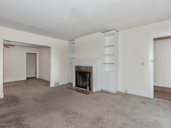 3rd image of 9510 Clifton Blvd