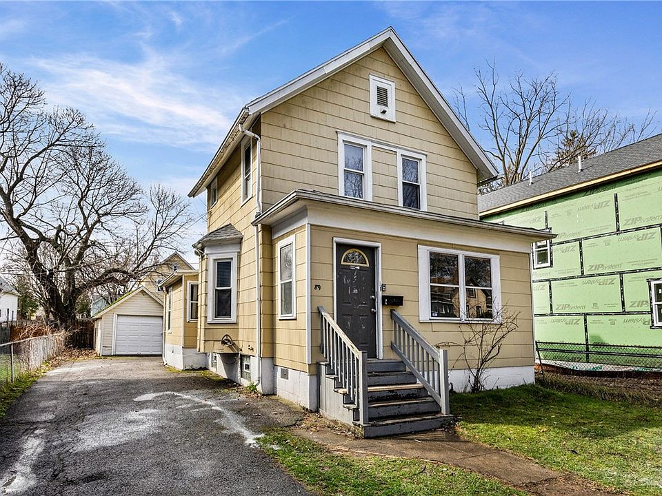 1st image of 89 Superior St