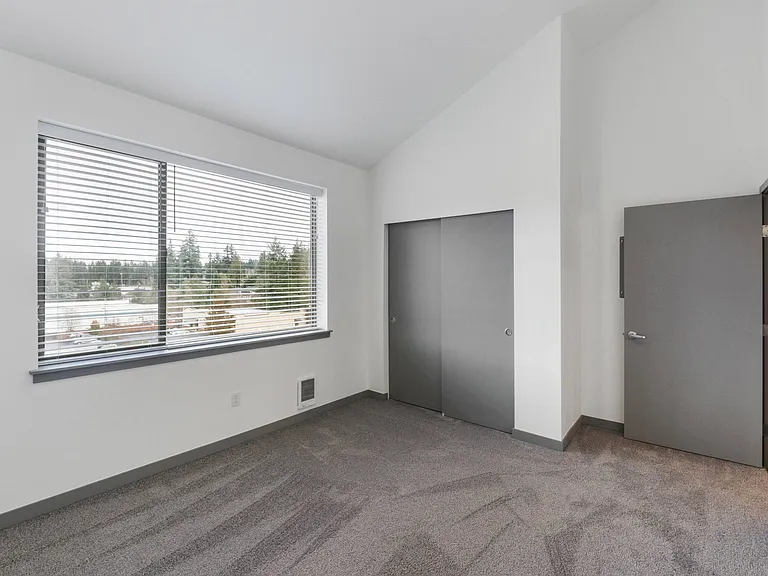 Serenity Apartments — Photo 85
