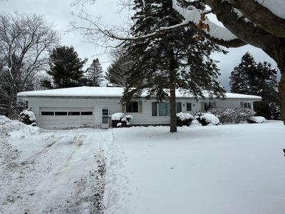2404 W Arthur Rd, New Era, MI, 49446