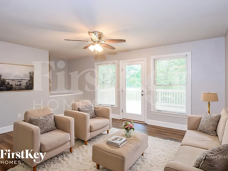 155 Sweetwater Creek Cv — Photo 3