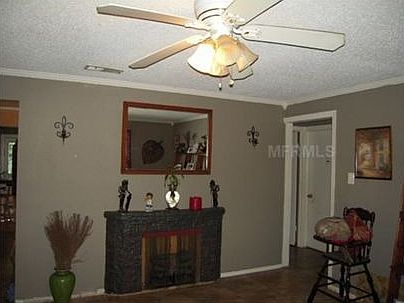 4th image of 2404 Myrtle Ave