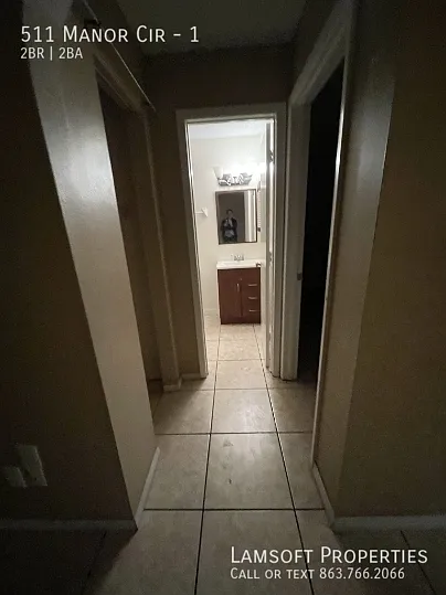 511 Manor Cir #1 — Photo 7