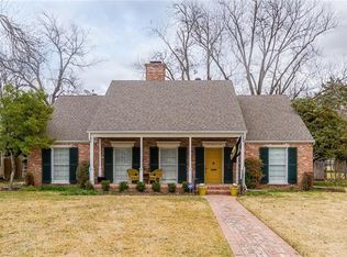 909 Forrest Ave, Cleburne, TX 76033