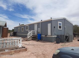 61333 N Rough Rock Rd, Seligman, AZ 86337