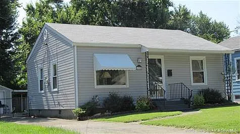 610 Penguin St photo 1